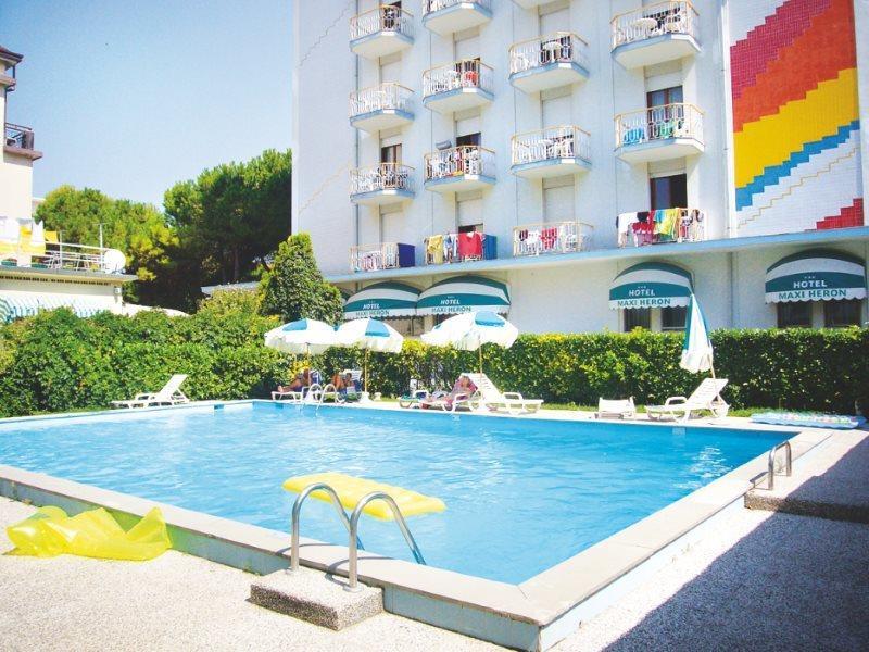 Miniheron Hotel